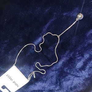 Nine West Ball Lariat in Silvertone
